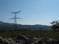 DSCF4811  La célèbre ligne à haute tension Boutre - Carros omniprésente dans le paysage