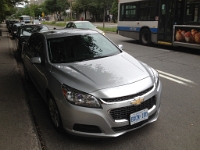 IMG 1789  Notre Chevrolet Malibu à Montréal devant chez Antoine